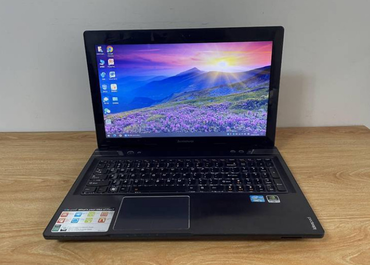 聯(lián)想Y580筆記本 i5三代8G內(nèi)存 240G固態(tài) 聯(lián)想Y580筆記本 i5三代8G內(nèi)存 240G固態(tài)