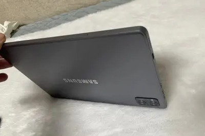 個(gè)人三星平板電腦128g內(nèi)存通話版5G 個(gè)人三星平板電腦128g內(nèi)存通話版5G