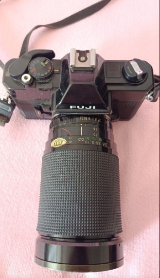 FUJI富士單鏡頭反光膠片相機STX-2 FUJI富士單鏡頭反光膠片相機STX-2